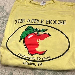Yellow tshirt